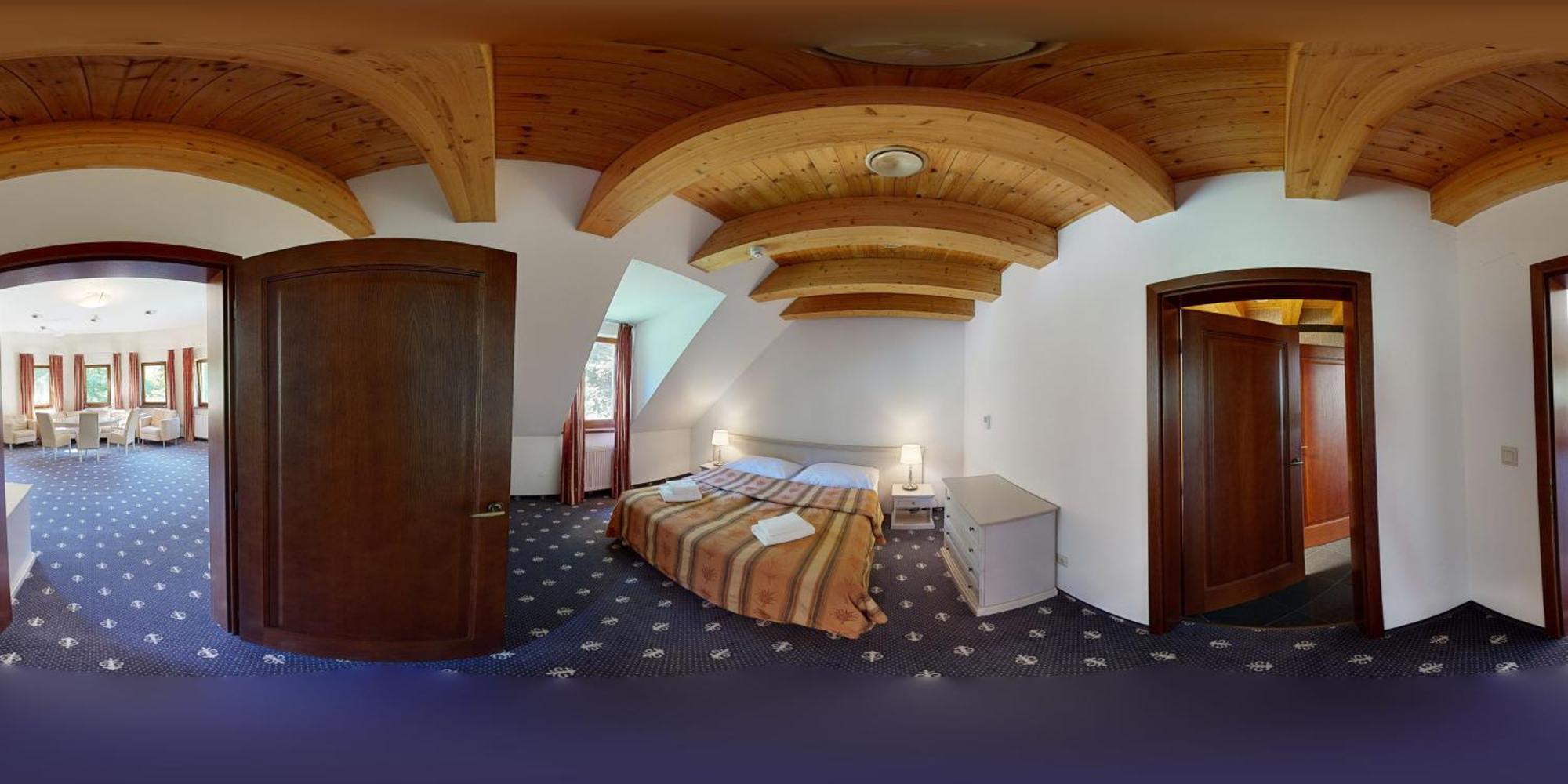 Hotel Hradna Brana Братислава Экстерьер фото