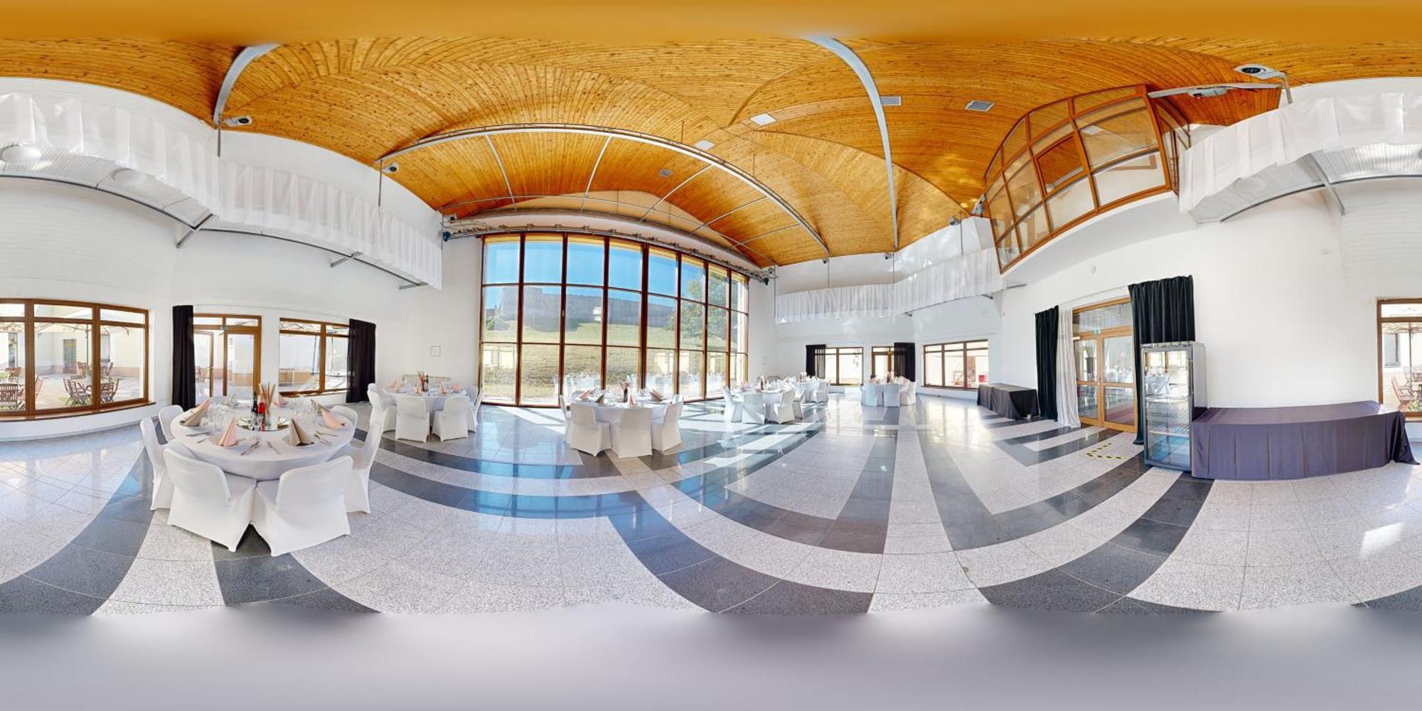 Hotel Hradna Brana Братислава Экстерьер фото